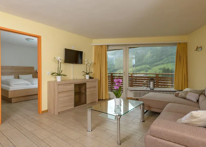 Dala & 洛伊克巴德