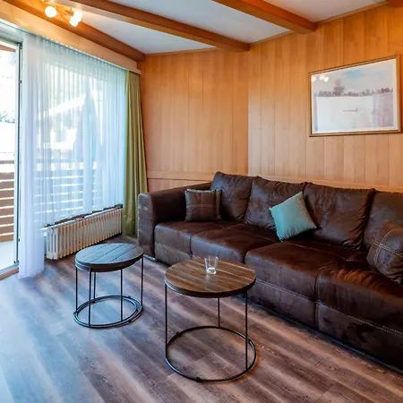 Dala & לויקרבאד